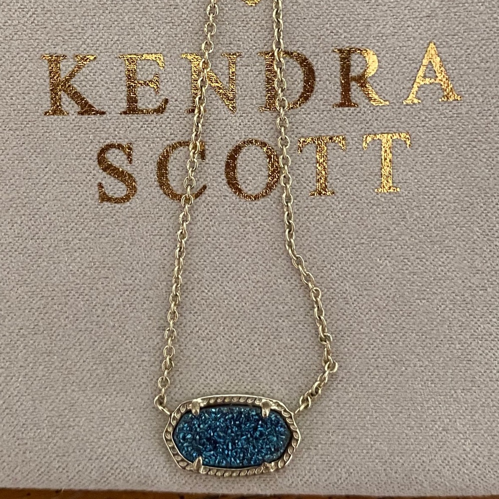 Kendra Scott Necklace